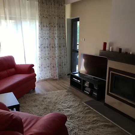 At Gramadeto 13 Bansko